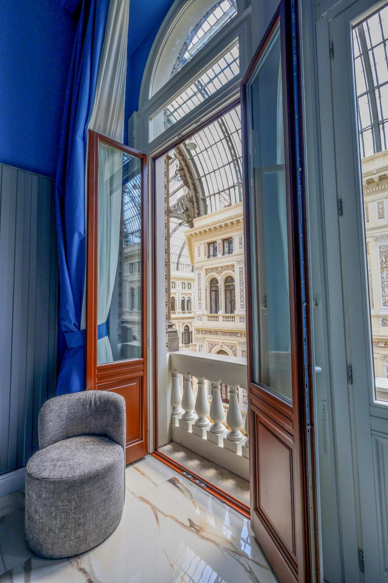 Maison San Carlo Luxury Suites Napoli Ngoại thất bức ảnh