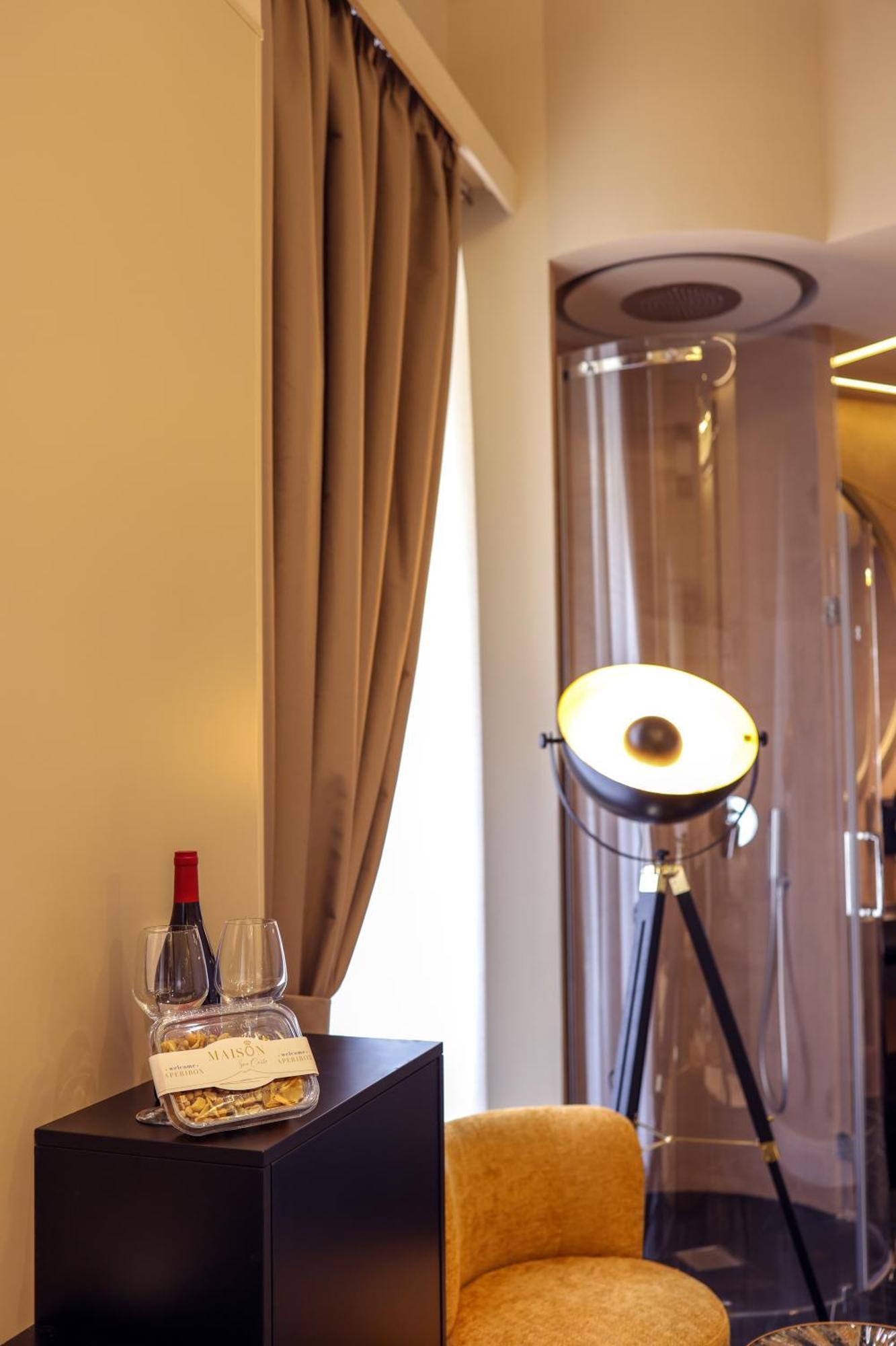 Maison San Carlo Luxury Suites Napoli Ngoại thất bức ảnh